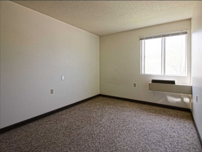 214 S 21st St unit 1, Sac City, IA 50583 - photo 6