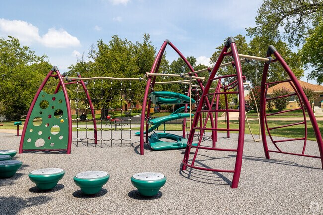 Discover pure childhood delight at the Florence Park jungle gym.