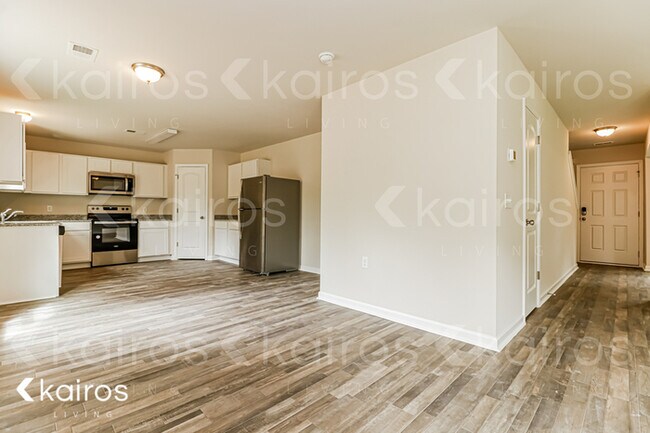 94 Fishtales Dr, Midway, GA 31320 - photo 6