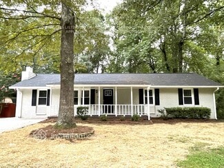 3172 Fern Valley Dr SW, Marietta, GA 30008