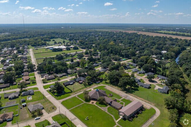 There is lots of oportunity for potential home buyers in Martin Park.