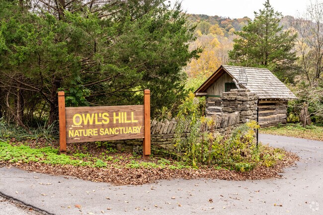 Owl’s Hill Nature Sanctuary has hiking trails and an educational center.