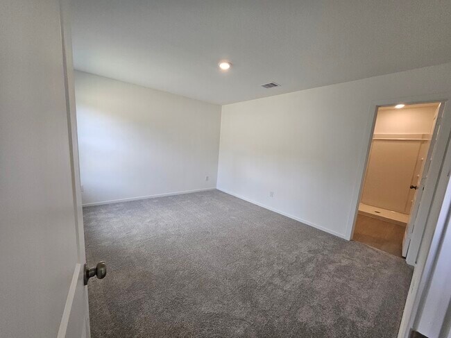 14881 N Ascot Bnd Cir, Conroe, TX 77306 - photo 6