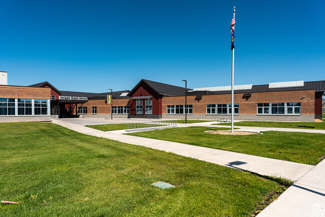 Hellgate Middle School creates a supportive and dynamic school community.