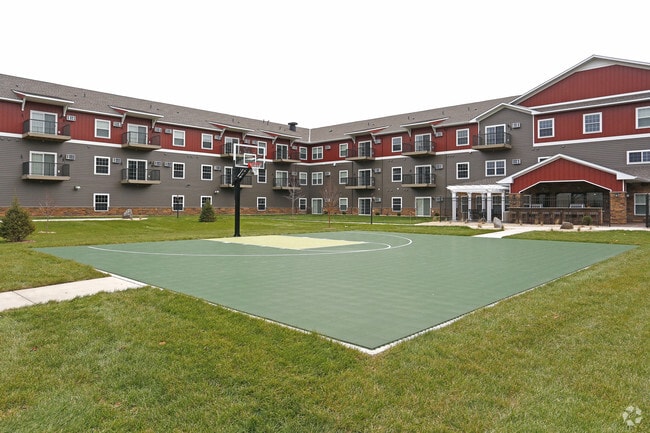 134 Crossing, Saint Cloud, MN 56303 - photo 2