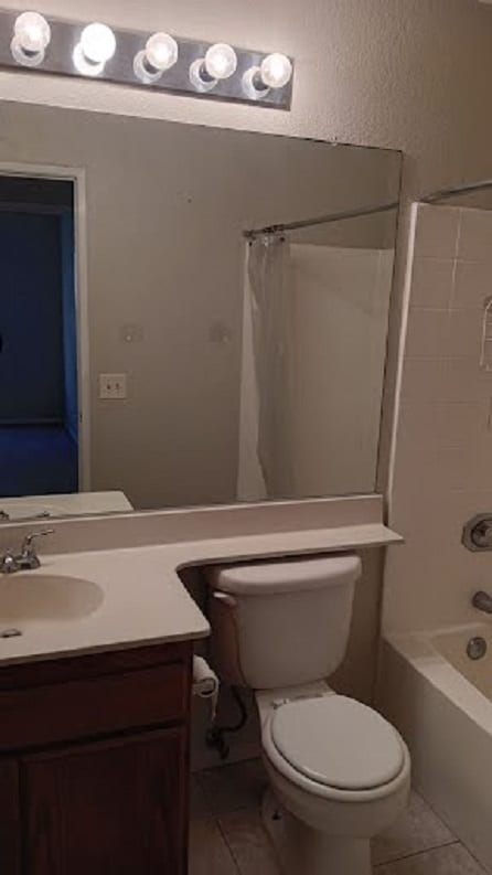 39640 Wild Flower Dr, Murrieta, CA 92563 - photo 7