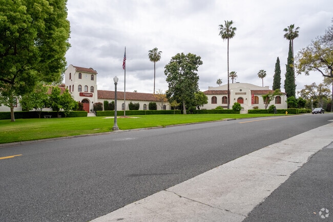 The school's well-rounded curriculum incorporates a variety of subjects, including arts, sciences, and technology, encouraging holistic development.