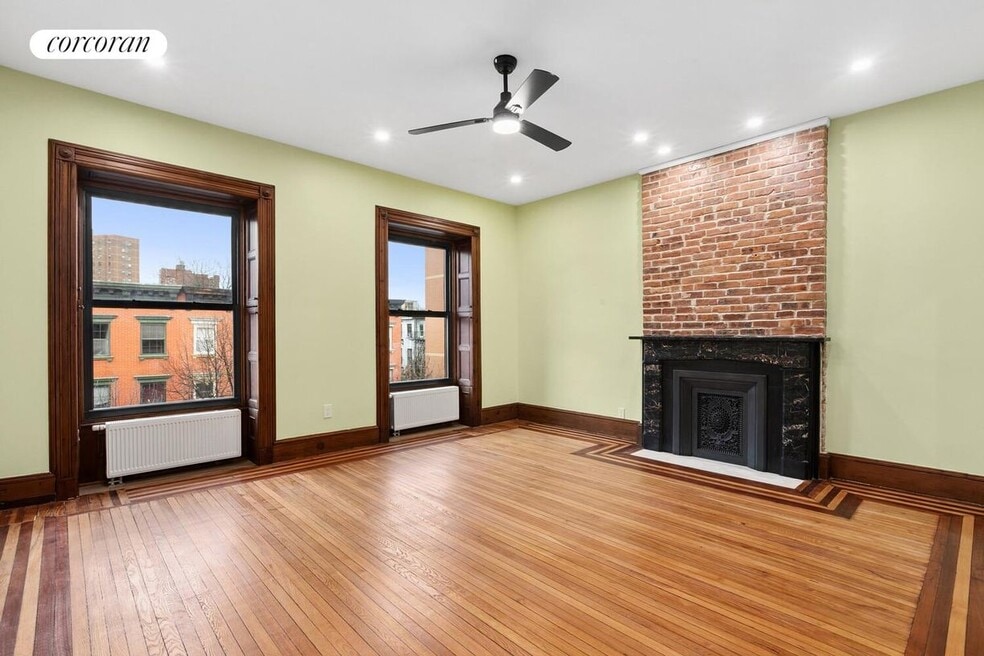 446 E 118th St, New York, NY 10035 - photo 1