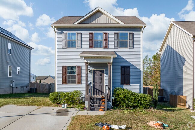 Modern finishes and designs elevate the communities found in Archer Lodge.