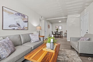 611 Michigan Dr, Hampton, VA 23669