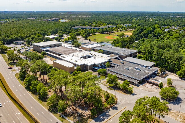 Niche.Com gives John T. Hoggard High School an A score.