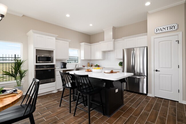 5402 Brahman Ln unit 36902862, Laredo, TX 78046 - photo 7