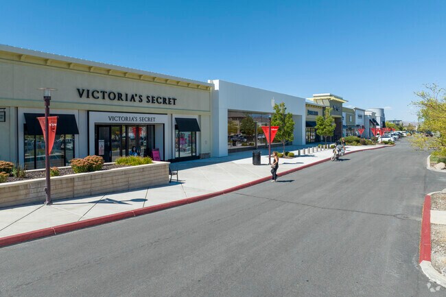 Zolezzi Lane is within minutes from Summit Sierra, the biggest outdoor mall in Reno.