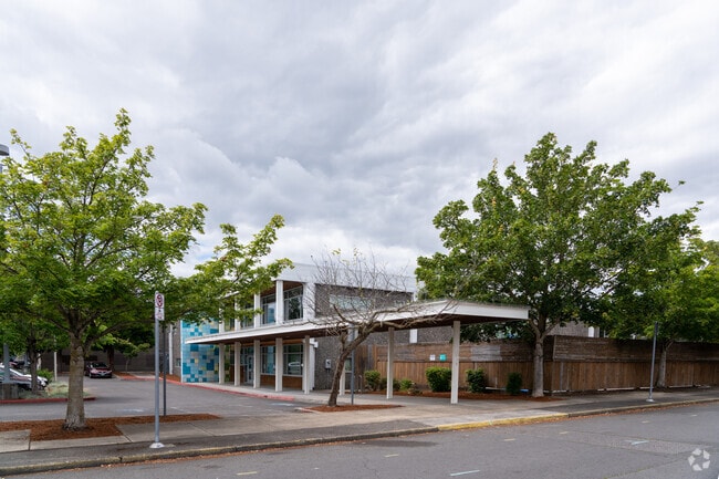 Four Corners School 04