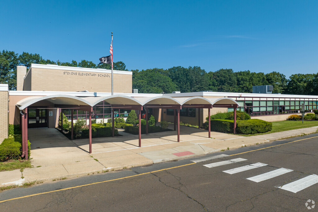 Evarts C. Stevens School, Wallingford CT Rankings & Reviews - Homes.com