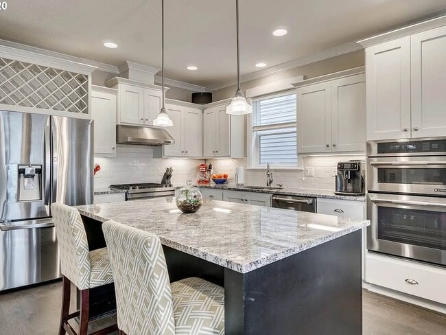 2518 SE 58th Ave, Portland, OR 97206 - photo 4