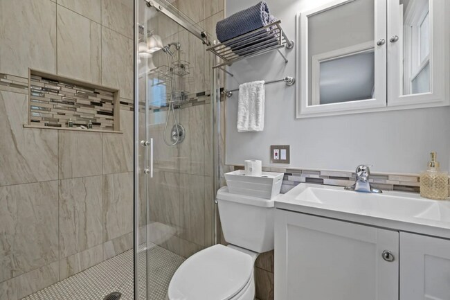 1723 Hillcrest Dr, Lake Geneva, WI 53147 - photo 7