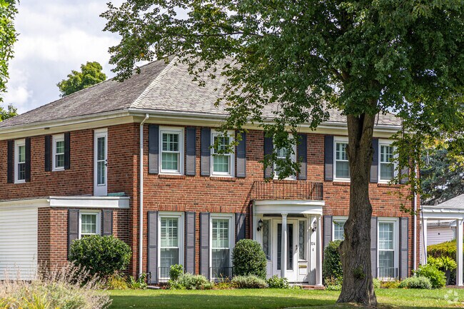 Homes in Bentley College range in size and price.