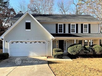 4085 Spinnaker Dr, Duluth, GA 30096