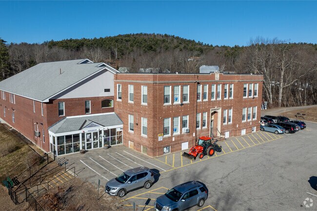 Milton Elementary School is a public school in Strafford County.