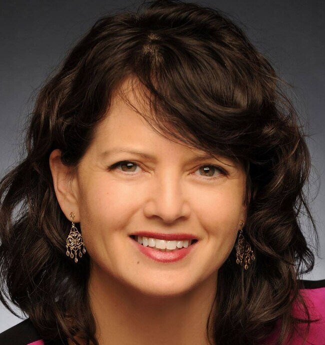 Lorraine Treger