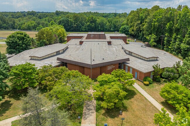 Sandusky Elementary School is a great starting point for Sandusky kids educational journey.