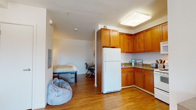 Allston Place Apartments, Berkeley, CA 94704 - photo 4