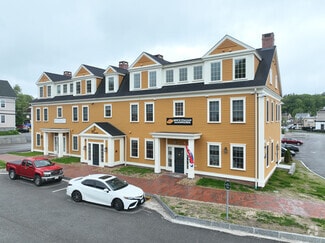 8 Main St, Berwick, ME 03901