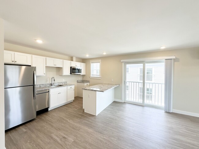 1 Bedroom w/ Balcony - 662sf