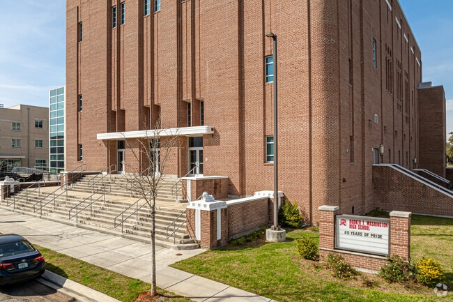Booker T Washington High School is a KIPP charter school.