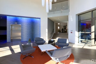 1950 Elkhorn Ct, San Mateo, CA 94403