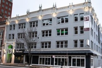 922 Elm St, Manchester, NH 03101