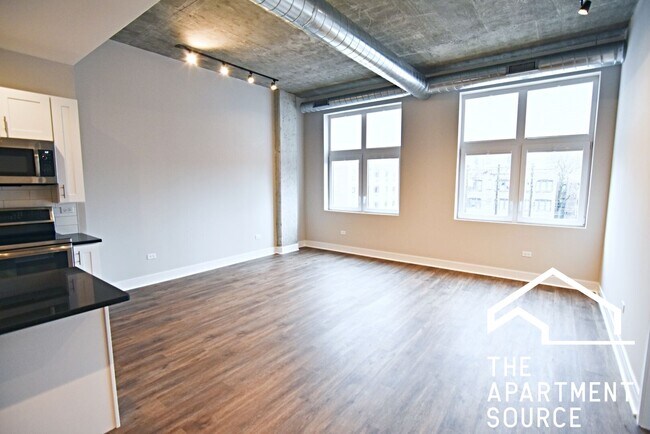 3833 N Broadway St unit 314, Chicago, IL 60613 - photo 5