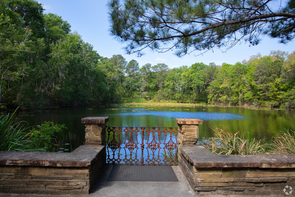 Beacon Hills Walking And Running Trail - Jacksonville, Florida, USA