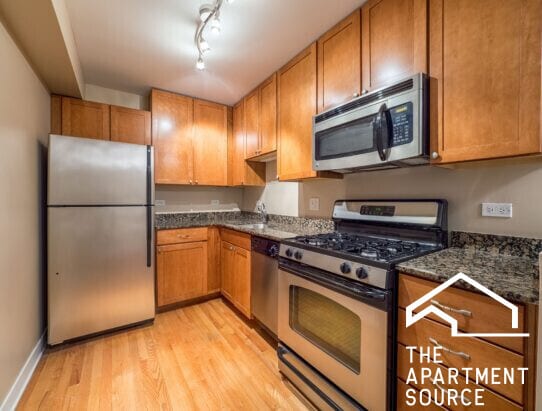 628 W Wrightwood Ave unit 311, Chicago, IL 60614 - photo 4