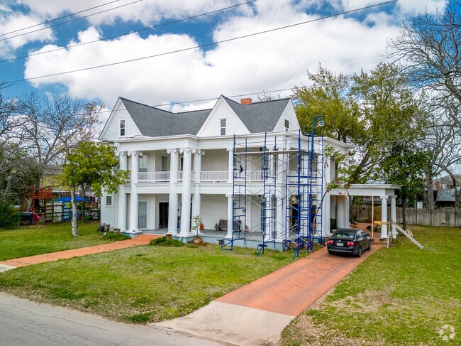 Two-story homes are currently being built in Floresville.