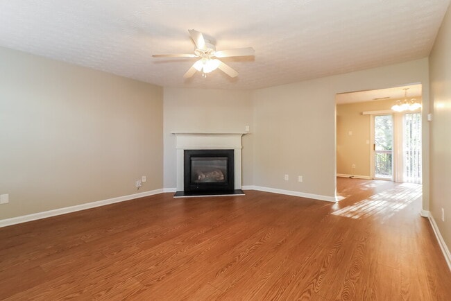 348 Springbottom Ct SE, Lawrenceville, GA 30046 - photo 4