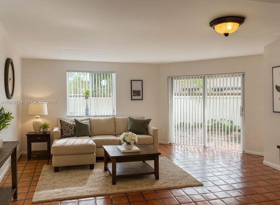 6860 SW 45th Ln, Miami, FL 33155 - photo 1