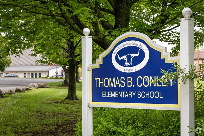 Bethlehem's little kids will attend the fantastic Thomas.B. Conley Elementary School.