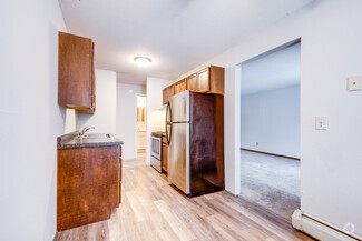 2091 Silver Bell Rd, Eagan, MN 55122