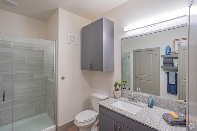 Broadvue Apartments, Oklahoma City, OK 73114 - photo 4