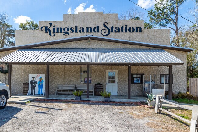 Go on a train adventure, ride, and enjoy a show at the Kingsland Station Theater.