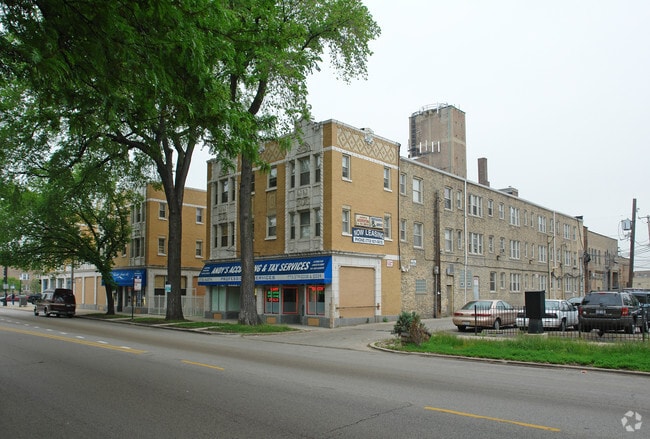 5957-73 W Madison St 11-17 S Austin Chicago, IL 60644, Chicago, IL 60644 - photo 3