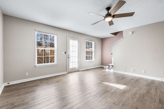 423 Shoshone Place, Murfreesboro, TN 37128 - photo 4