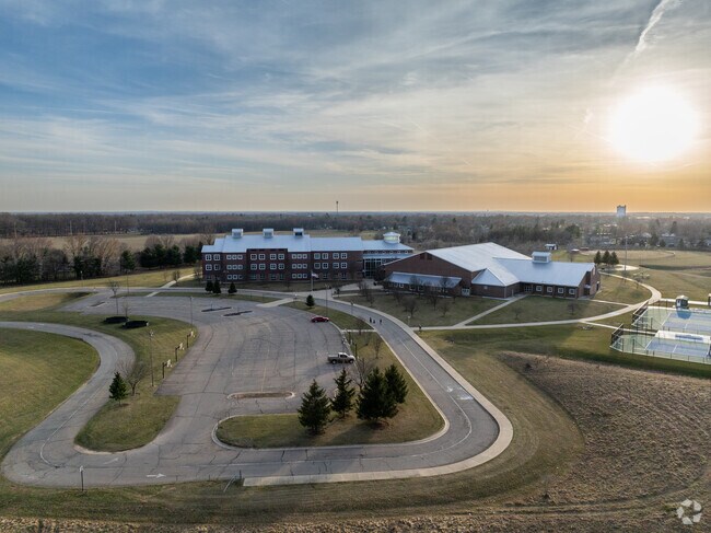 Sturgis Middle School holds state testing scores of 15% in math and 31% in reading proficiency.