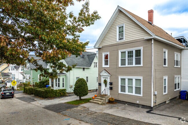 Various home styles are found along the streets of Picataquog.