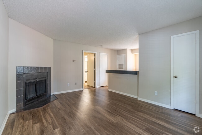 Shelby 1BR, 1BA - 780SF