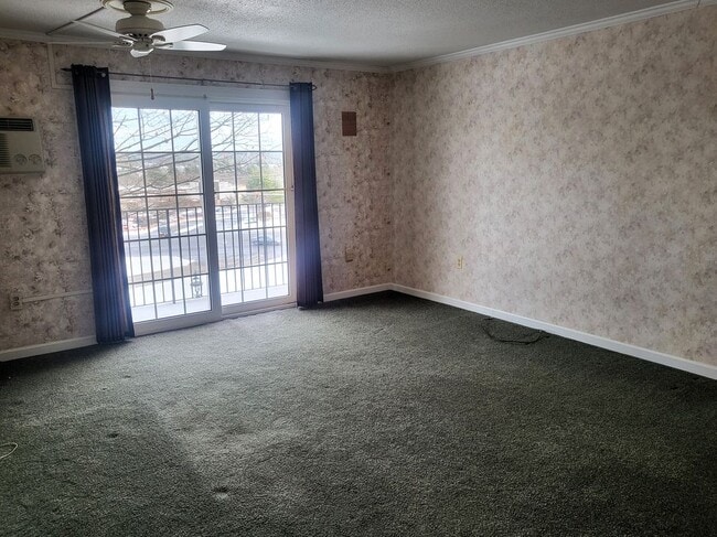 1 Bittersweet Rd, Nashua, NH 03060 - photo 3