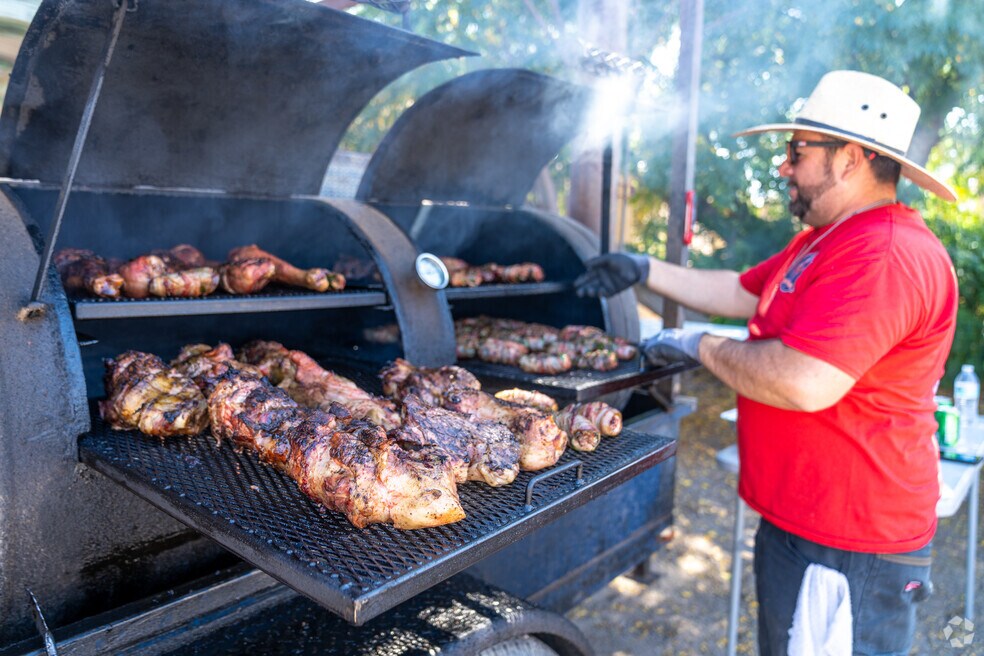 Neighborhoods_SanElizario_22124_P1_NewEndSlate