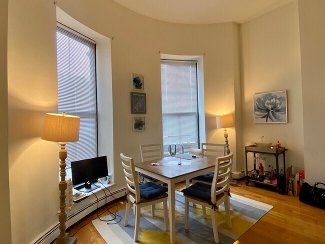 525 Massachusetts Ave unit 4, Boston, MA 02118 - photo 4